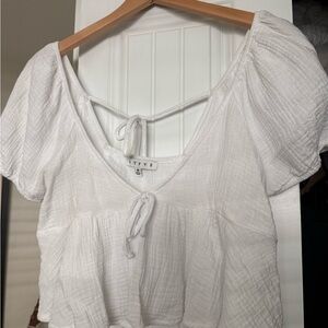 White linen crop top blouse
